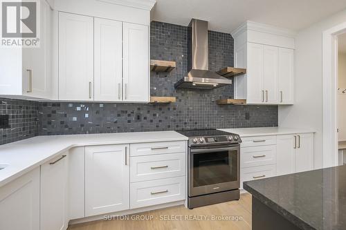 Lot 16 Royal Crescent, Southwold (Talbotville), ON - Indoor Photo Showing Kitchen With Upgraded Kitchen