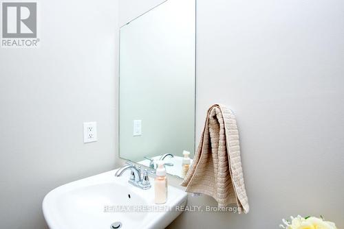 4099 Maitland Street, Lincoln, ON - Indoor Photo Showing Bathroom