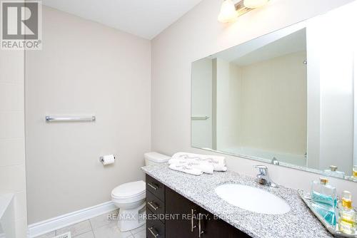 4099 Maitland Street, Lincoln, ON - Indoor Photo Showing Bathroom