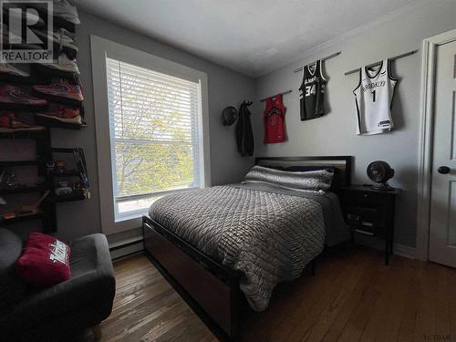 721 Churchill St, Timmins, ON - Indoor Photo Showing Bedroom