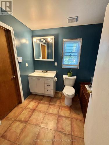 1293 County 15 Road, Prince Edward County (Sophiasburgh), ON - Indoor Photo Showing Bathroom