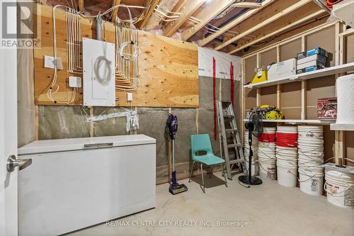 95 Optimist Drive, Southwold (Talbotville), ON - Indoor Photo Showing Basement