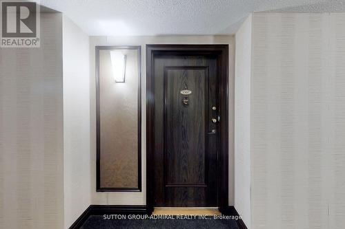 1507 - 8111 Yonge Street, Markham (Royal Orchard), ON - Indoor Photo Showing Other Room