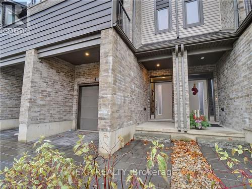 7 - 2048 Meadowgate Boulevard, London, ON - Outdoor