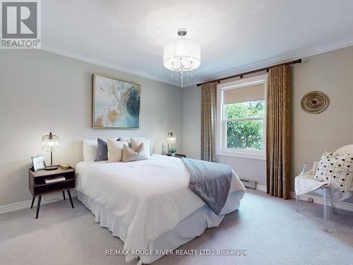 585 Roselawn Avenue, Oshawa (Northwood), ON - Indoor Photo Showing Bedroom