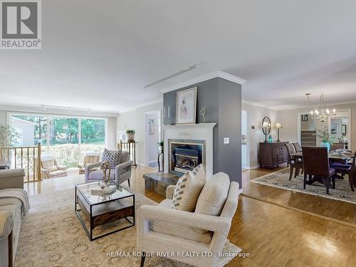 585 Roselawn Avenue, Oshawa (Northwood), ON - Indoor Photo Showing Living Room With Fireplace