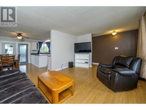 264 Portage Street, Prince George, BC - Indoor Photo Showing Living Room