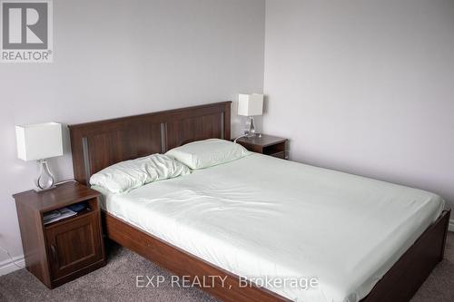 1187 Duke Street, Cambridge, ON - Indoor Photo Showing Bedroom