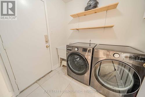 1 Apollo Road, Markham (Middlefield), ON - Indoor Photo Showing Laundry Room