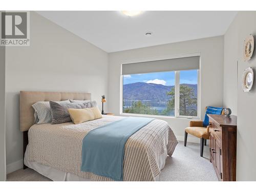 3308 Aspen Lane, Kelowna, BC - Indoor Photo Showing Bedroom