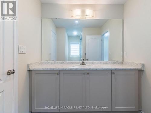 116 Eva Drive, Woolwich, ON - Indoor Photo Showing Bathroom