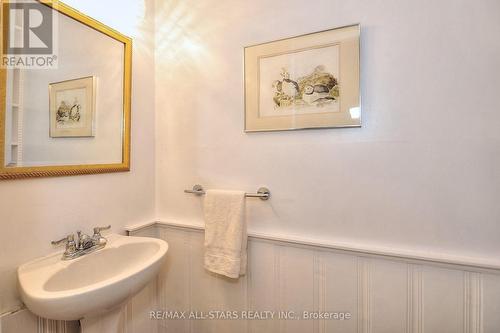 30 Ashglen Way, Markham (Unionville), ON - Indoor Photo Showing Bathroom