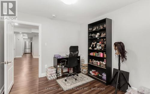 45 Chalkfarm Crescent, Brampton (Northwest Sandalwood Parkway), ON - Indoor