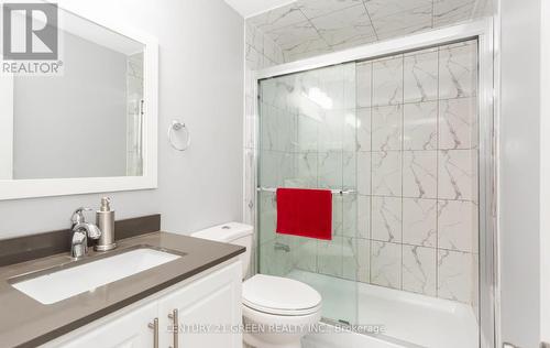 45 Chalkfarm Crescent, Brampton (Northwest Sandalwood Parkway), ON - Indoor Photo Showing Bathroom