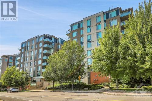 575 Byron Avenue Unit#413, Ottawa, ON - Outdoor With Balcony With Facade