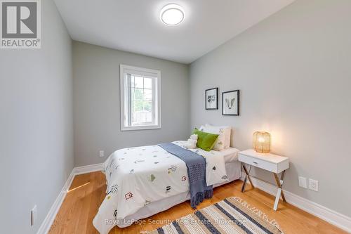 23 Hartley Avenue, Toronto, ON - Indoor Photo Showing Bedroom