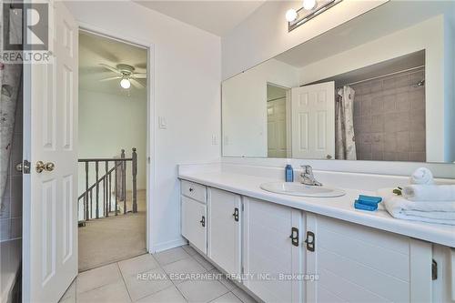 44 Killarney Court, Brampton (Heart Lake East), ON - Indoor Photo Showing Bathroom