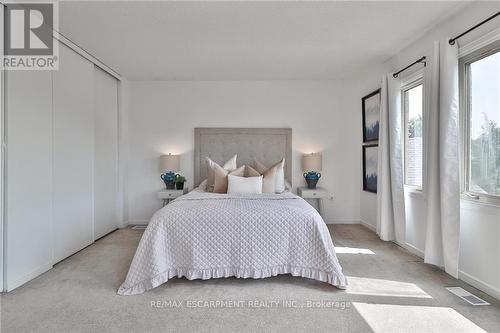 44 Killarney Court, Brampton (Heart Lake East), ON - Indoor Photo Showing Bedroom