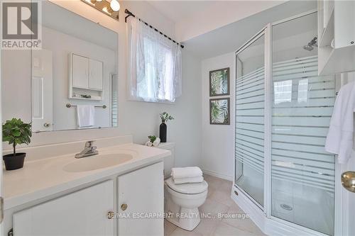 44 Killarney Court, Brampton (Heart Lake East), ON - Indoor Photo Showing Bathroom