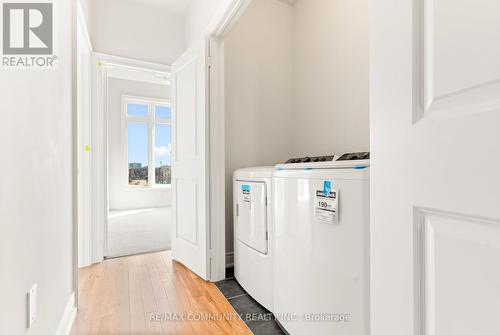 363 Tennant Circle, Vaughan (Vellore Village), ON - Indoor Photo Showing Laundry Room