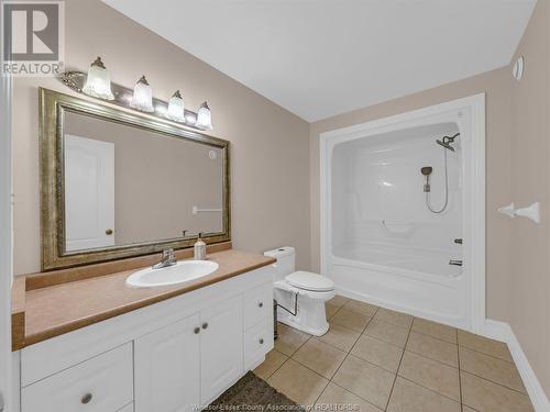 745 Massimo Crescent, Windsor, ON - Indoor Photo Showing Bathroom