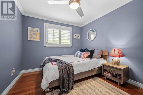 411 Sunset Drive, Oakville, ON - Indoor Photo Showing Bedroom