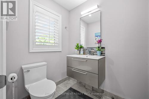 411 Sunset Drive, Oakville (Bronte West), ON - Indoor Photo Showing Bathroom