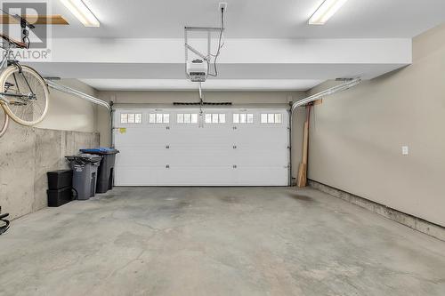 12850 Stillwater Court Unit# 67, Lake Country, BC - Indoor Photo Showing Garage