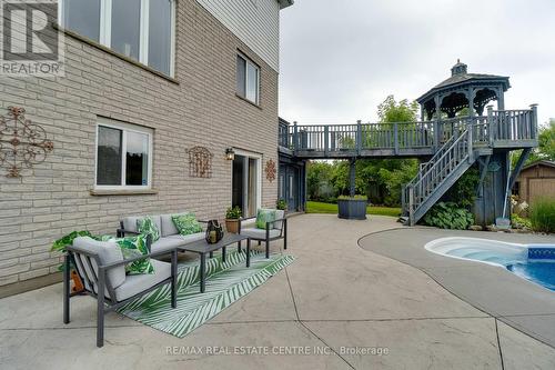 16 Suncrest Court, Cambridge, ON - Outdoor With In Ground Pool With Deck Patio Veranda With Exterior