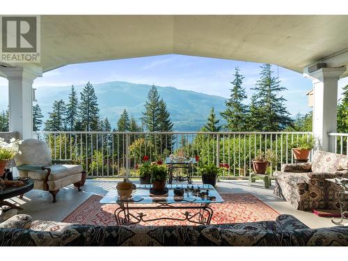 5404 Sunnybrae Canoe Pt Road Unit# 1, Tappen, BC - Outdoor With Deck Patio Veranda With Exterior