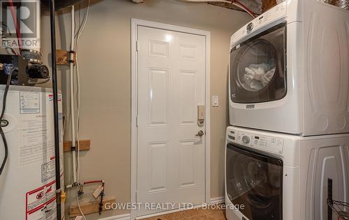 207 Schreyer Crescent, Milton (Harrison), ON - Indoor Photo Showing Laundry Room