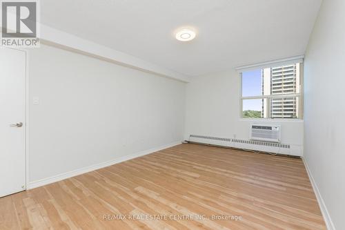 903 - 155 Marlee Avenue, Toronto (Briar Hill-Belgravia), ON - Indoor Photo Showing Other Room