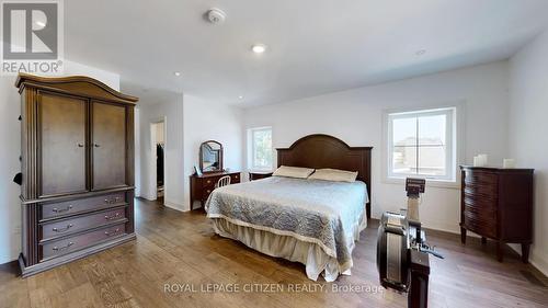 14635 Woodbine Avenue, Whitchurch-Stouffville (Stouffville), ON - Indoor Photo Showing Bedroom