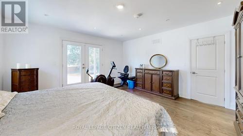 14635 Woodbine Avenue, Whitchurch-Stouffville (Stouffville), ON - Indoor Photo Showing Bedroom