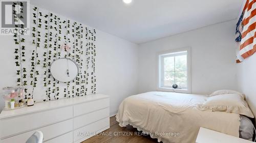 14635 Woodbine Avenue, Whitchurch-Stouffville (Stouffville), ON - Indoor Photo Showing Bedroom