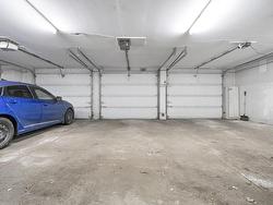 Garage - 