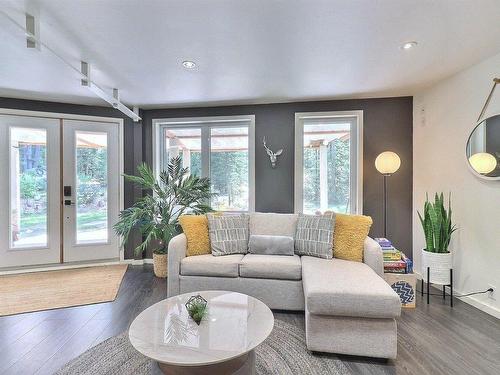 Family room - 21 Rue Fred, Saint-Côme, QC - Indoor Photo Showing Living Room