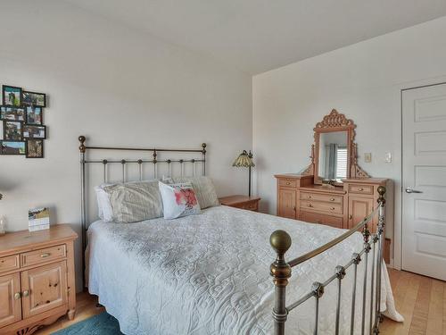 Chambre Ã  coucher principale - 301-119 Rue Turgeon, Sainte-Thérèse, QC - Indoor Photo Showing Bedroom