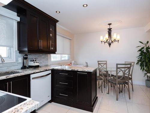 Kitchen - 4551  - 4555A Ch. Du Souvenir, Laval (Chomedey), QC - Indoor