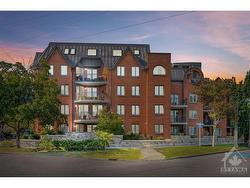 105-130 QUEEN ELIZABETH Drive  Ottawa, ON K2P 1E6