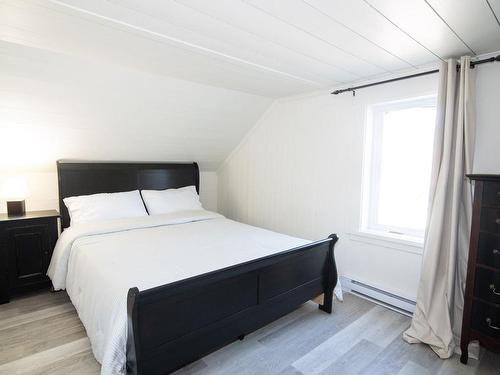 Chambre Ã Â coucher - 70 Rue Principale, Saint-André-De-Kamouraska, QC 