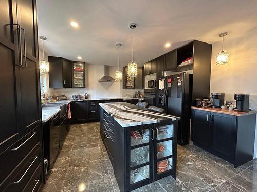 Cuisine - 120 Rue Béram, L'Épiphanie, QC - Indoor Photo Showing Kitchen With Double Sink With Upgraded Kitchen