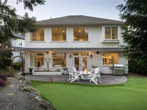 1689 Texada Terr, North Saanich, BC 