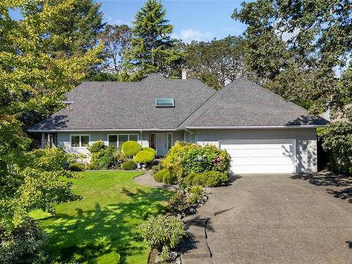 3349 University Woods, Oak Bay, BC 