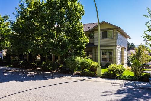 13-3273 Broadview Road, West Kelowna, BC - Outdoor