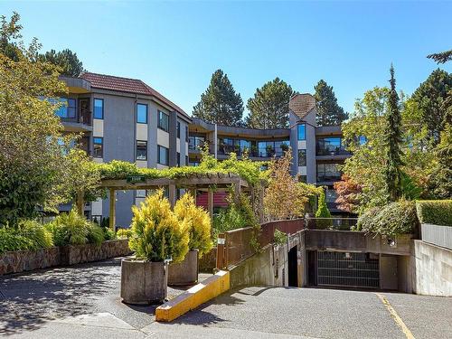 408-1149 Rockland Ave, Victoria, BC - Outdoor