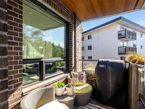 308-2285 Bowker Ave, Oak Bay, BC - Outdoor With Balcony With Exterior