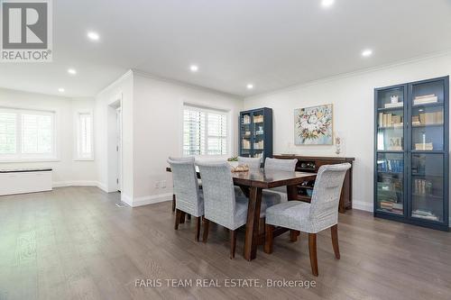 218 Peter Street E, Oro-Medonte, ON - Indoor Photo Showing Dining Room