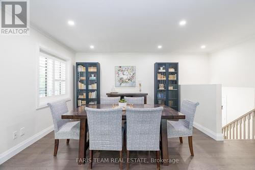 218 Peter Street E, Oro-Medonte, ON - Indoor Photo Showing Dining Room