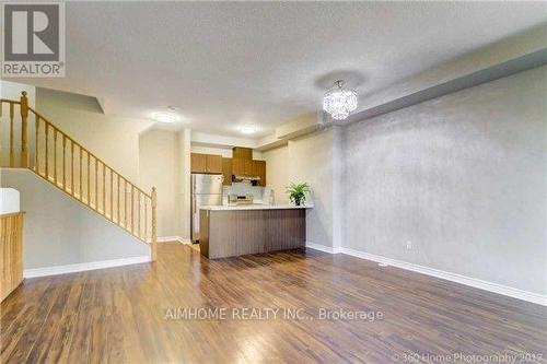 116 Unity Gardens Drive, Markham (Village Green-South Unionville), ON - Indoor Photo Showing Kitchen